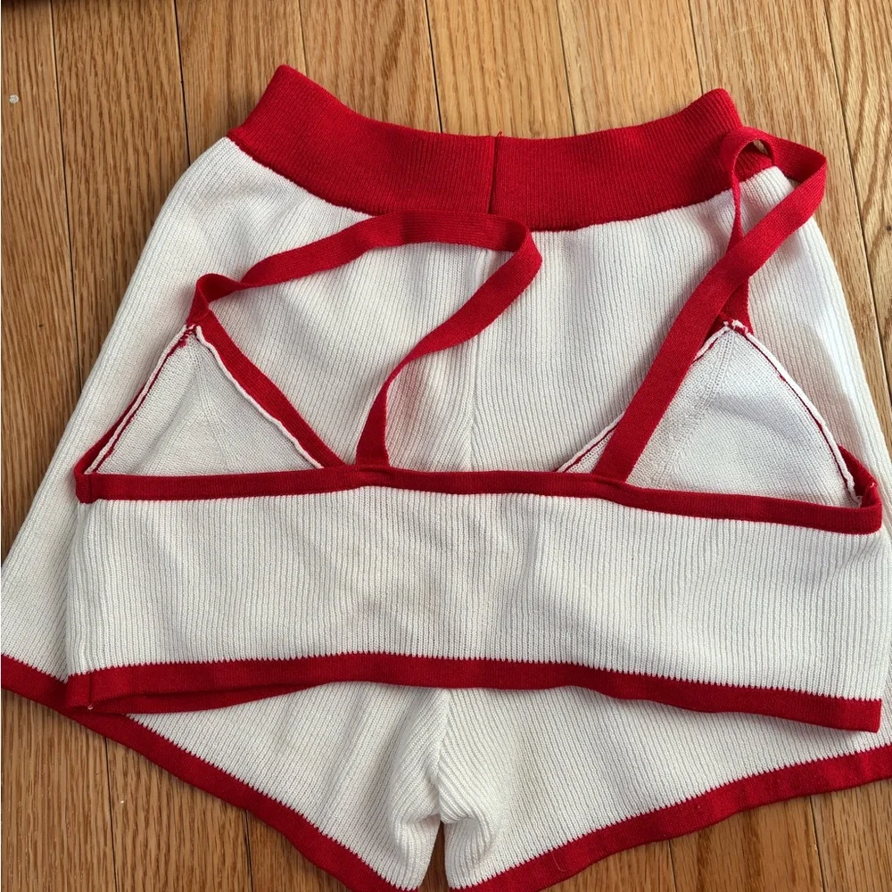 Stylish Red and White Women's Intimate Set - Picture 8 of 8